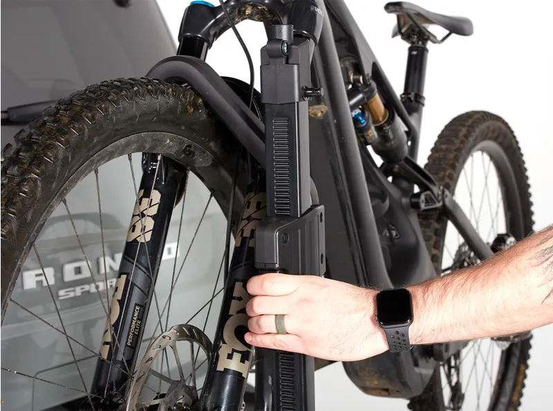 Yakima StageTwo 2 Bike Hitch Style Rack 2025 Black-7